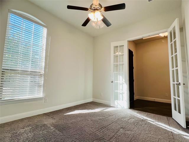 Photo - 4408 Juniper Ln