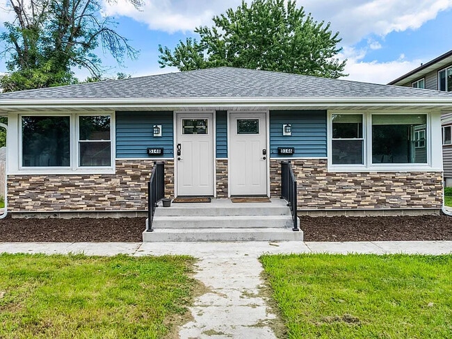 Photo - 5146 Vincent Ave N