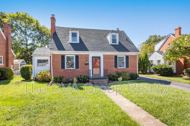 Photo - 2415 Dumbarton Rd