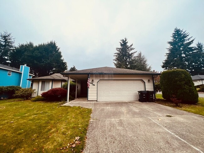 Building Photo - Absolutely Gorgeous Single Family Home located at Olympia!