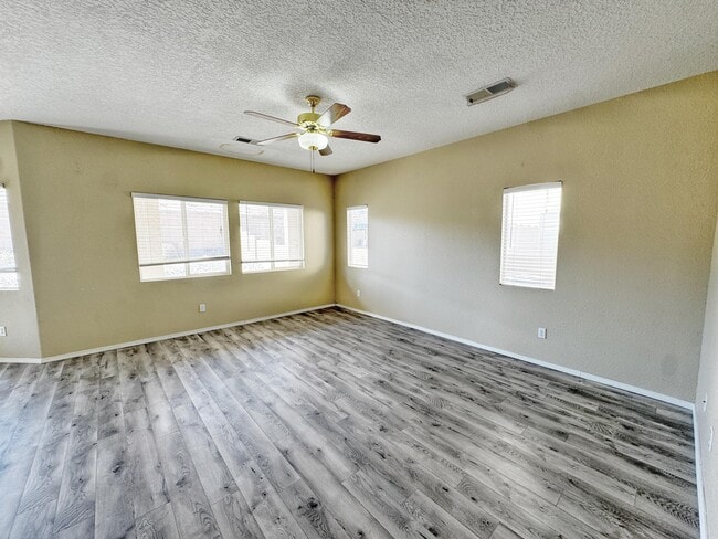 Photo - 1131 Pacaya Dr NW