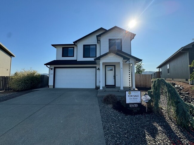 Beautiful 3 Bedroom 2 Story Home in Cul de... - Beautiful 3 Bedroom 2 Story Home in Cul de...