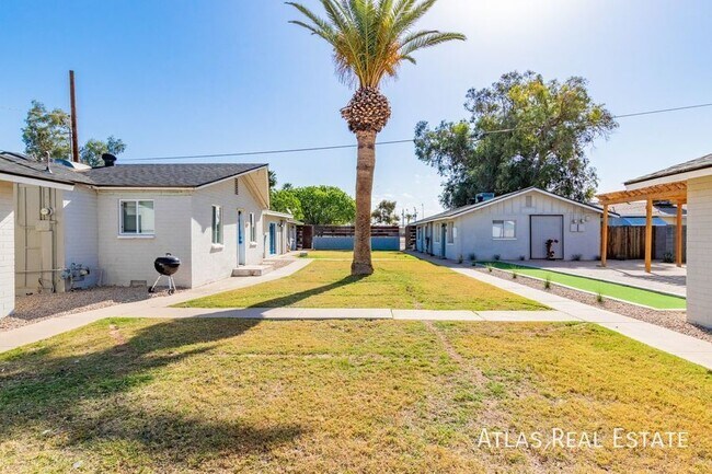 Photo - 4310 N 14th St Unidad 4