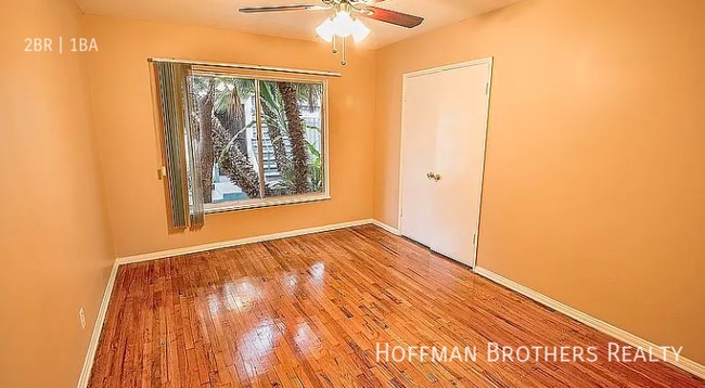 Photo - 1060 S Stanley Ave Unidad 5