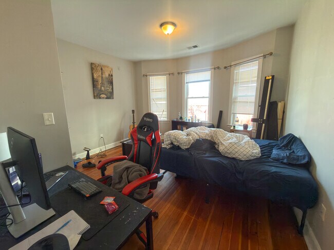 Photo - 193 Boylston St Unidad 2