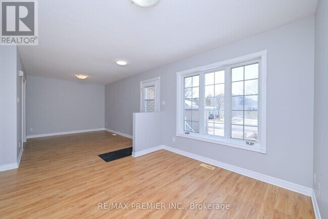 Photo - 1 Violet St