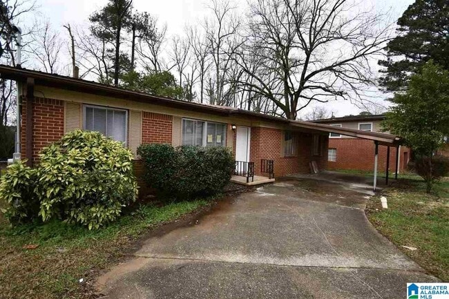 Photo - 209 13th Ave NE