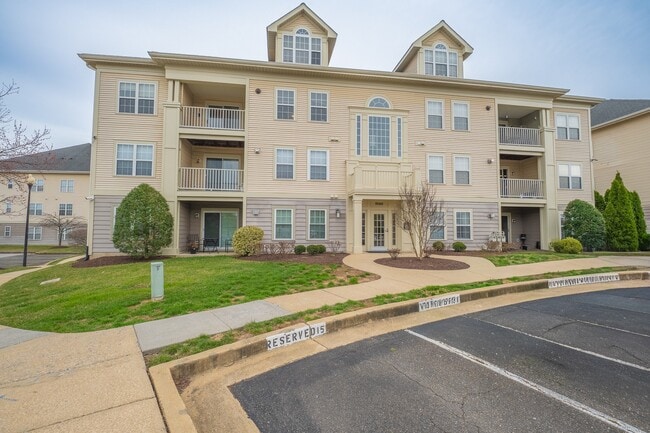 Building Photo - 9060 Gracious End Ct