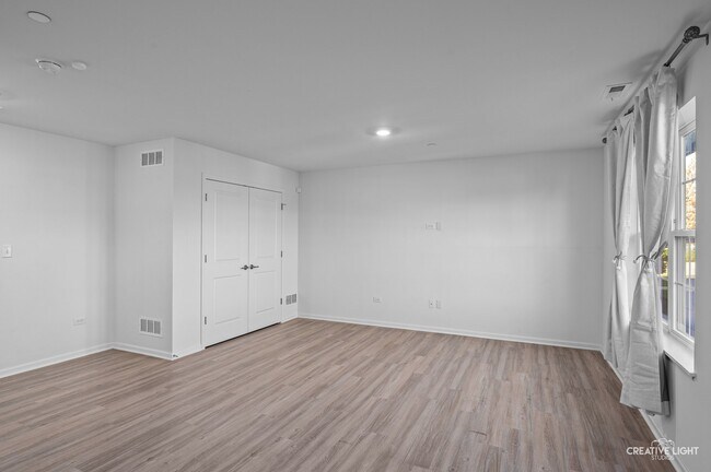 Photo - 2906 Reflection Dr