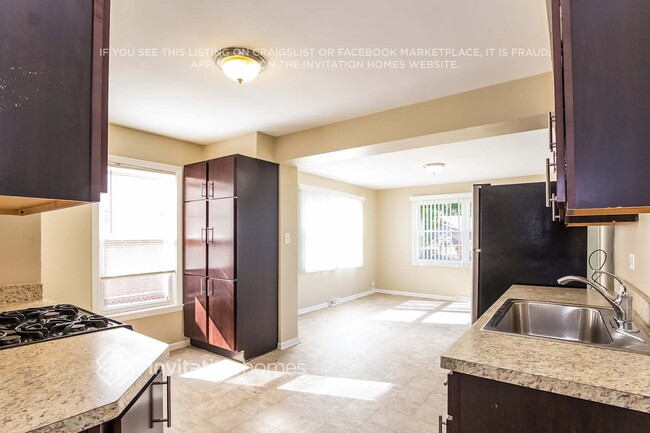 Photo - 4216 Prairie Ave