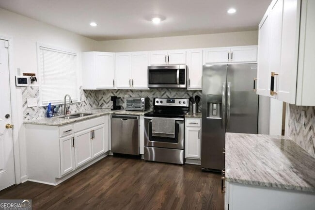 Photo - 1275 Calhoun Ave