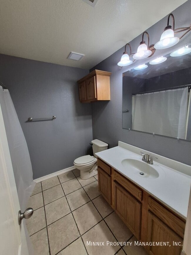 2113 SW 59th Ave