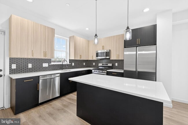 Photo - 1870 N Marston St