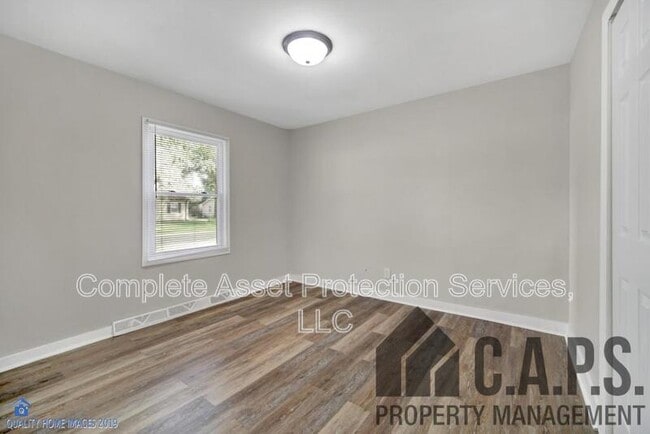 Photo - 7744 Bertram Ave