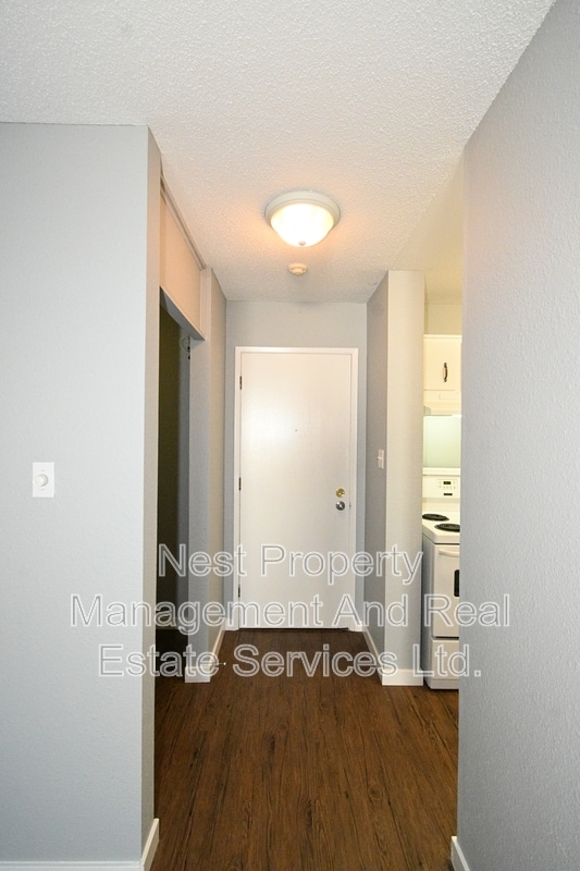 4280 Quentin Ave