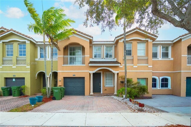 Building Photo - 2532 SE 15th Ct