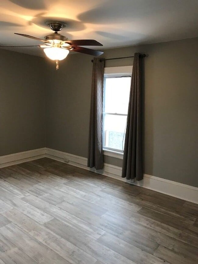 Photo - 123 Horseheads Blvd Unit B
