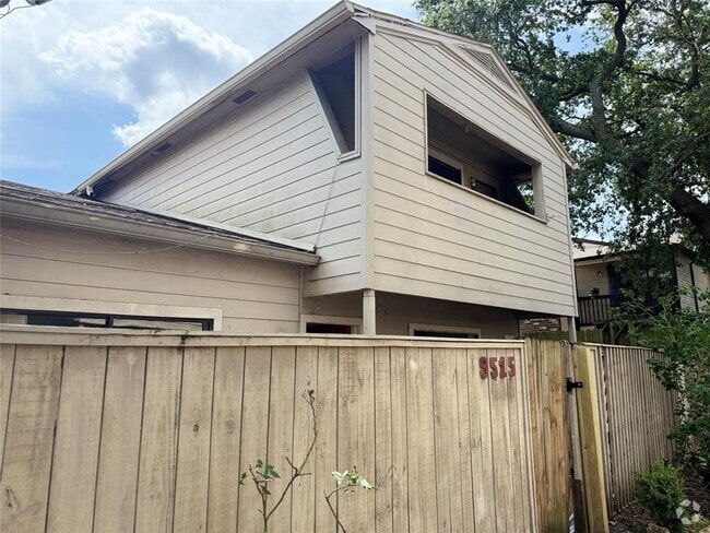 Building Photo - 9515 Windswept Ln Unit 9515 Rental