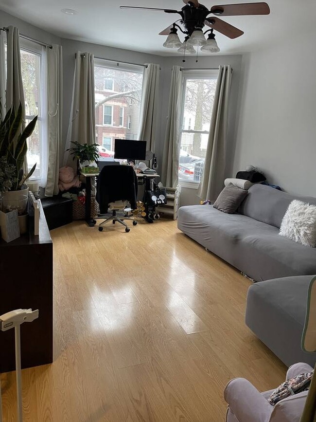 Photo - 2734 N Lawndale Ave Unit 1