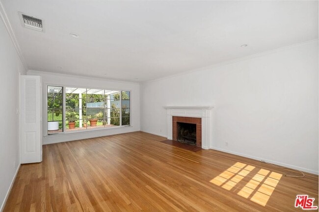 Photo - 513 Arbramar Ave
