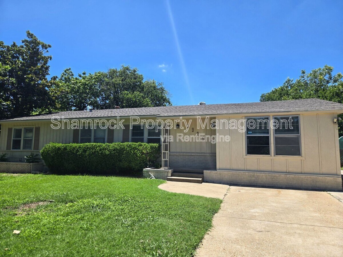 Photo - 1924 Northcrest Dr Casa