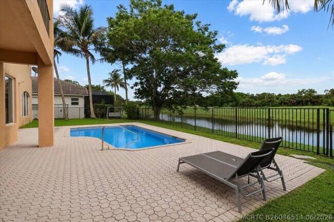 Photo - 1831 Waldorf Dr