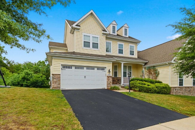 Photo - Sophisticated Colonial Offering Refined Finishes, Gourmet Kitchen & Spacious Floor Plan