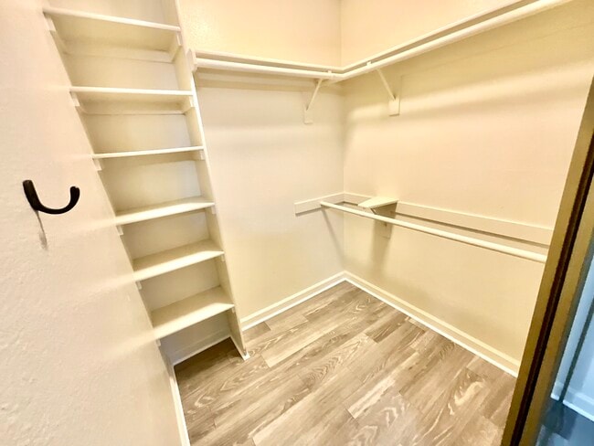 Walk in closet Not Remodeled
