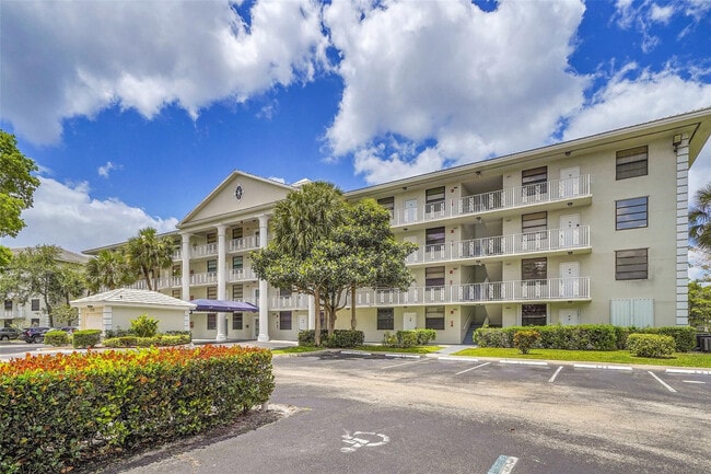 Photo - 1713 Whitehall Dr Unit 103
