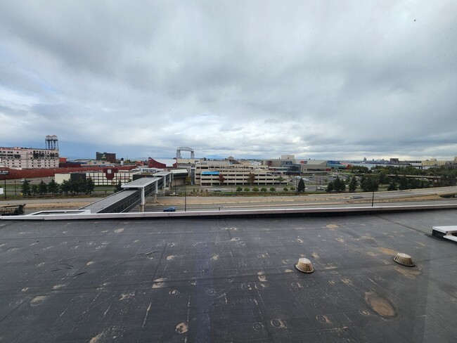 Photo - The Harbours Apartments