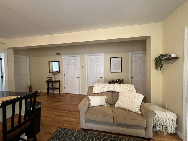 Photo - 38 Gorham St Apartment Unit 1