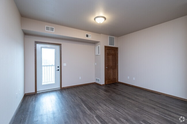 3BR, 2BA - 988SF - Living Room - Ohana Apartments