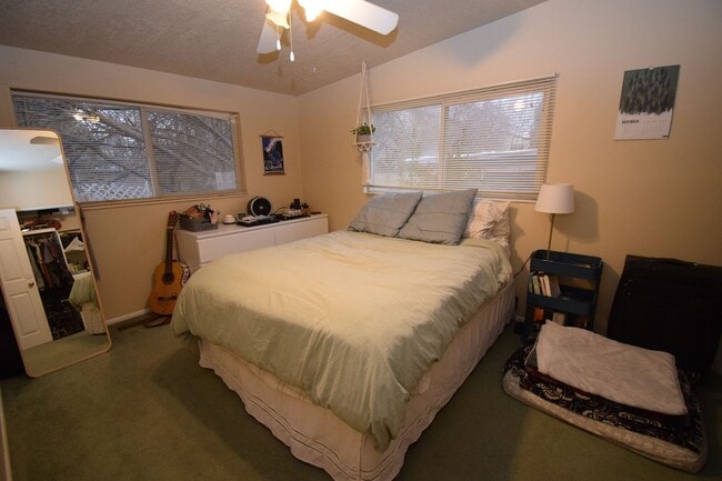 Photo - Cozy 2 Bedroom Duplex in Holladay