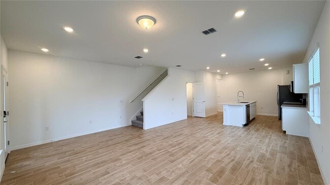 Photo - 11523 Harborview St