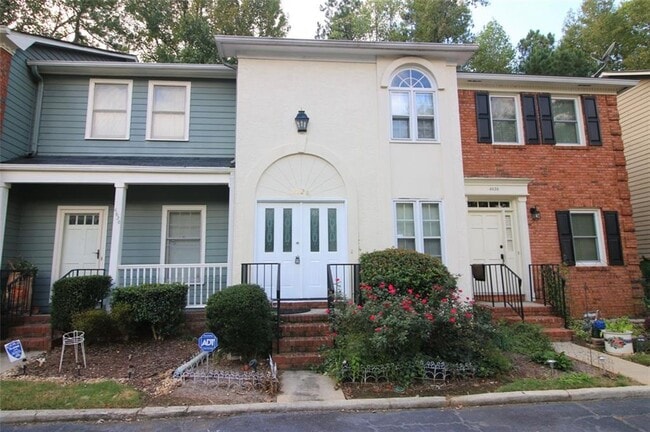 Building Photo - 4028 Elm St Rental
