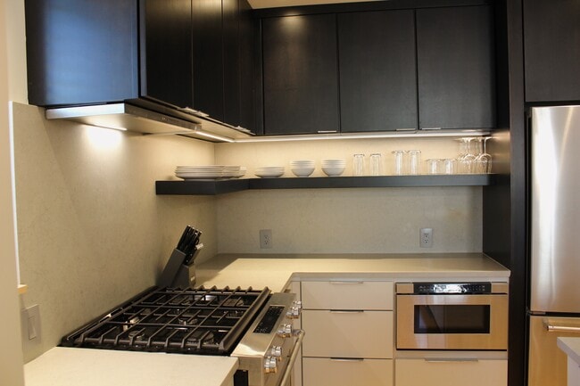 Photo - 105 S 26th St