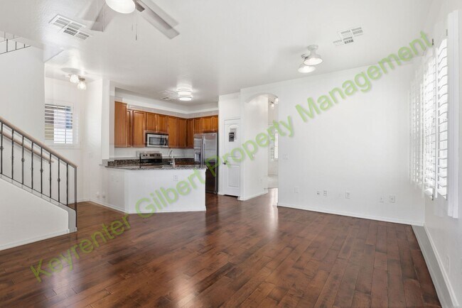 Photo - Charming Gilbert Home in The Gardens Commu...