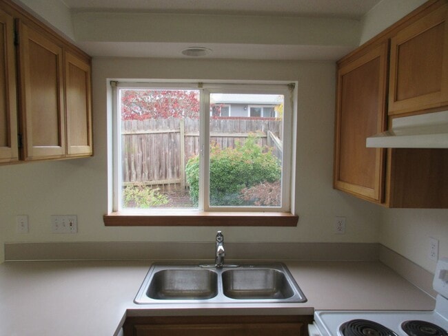 Photo - Two Bedroom Duplex in South Salem Apartamento Unidad 5086