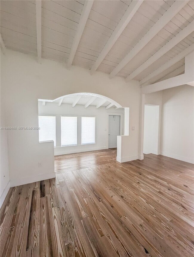 Photo - 1719 SW 15th St