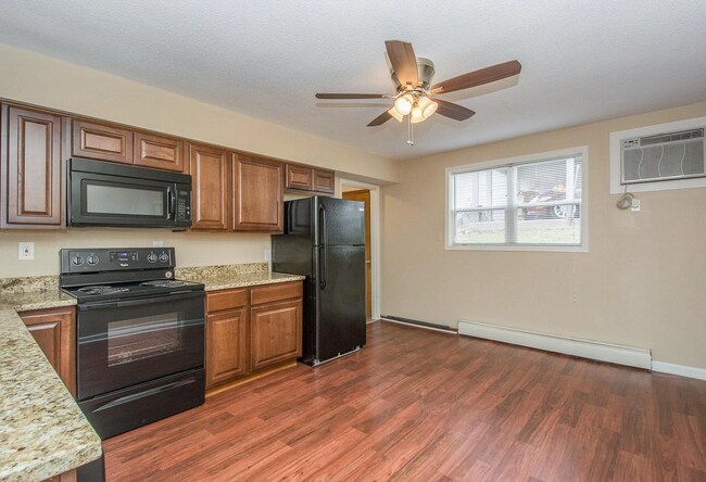 Photo - 206 3rd Ave SE Unit 206 3rd Avenue Southeast #3