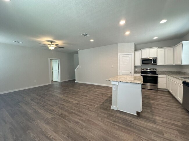 Photo - 13347 Rowdy Cv Apartamento Unidad 102