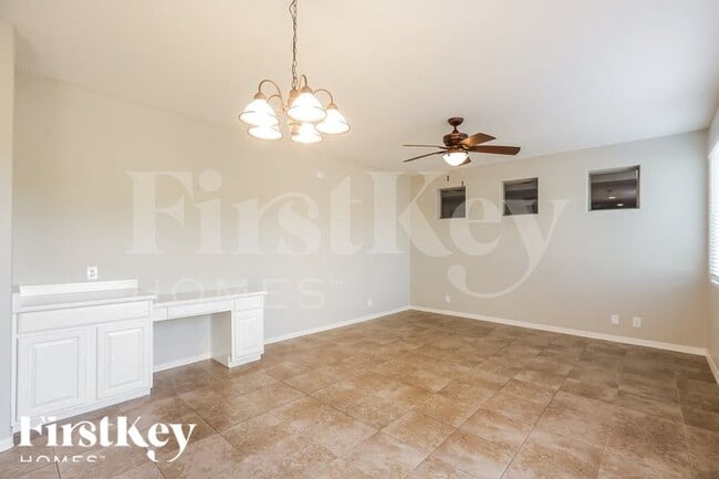 Photo - 822 E Sheffield Ave