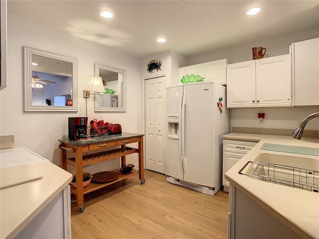 Photo - 940 Spring Park St Condo Unit 202
