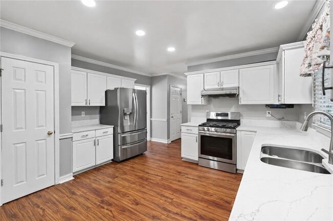 3760 Peachbluff Ct