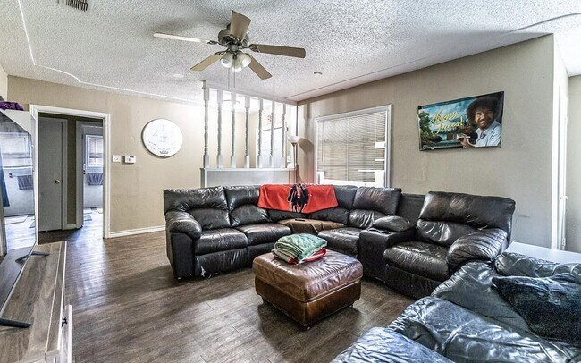 Photo - 2506 36th St