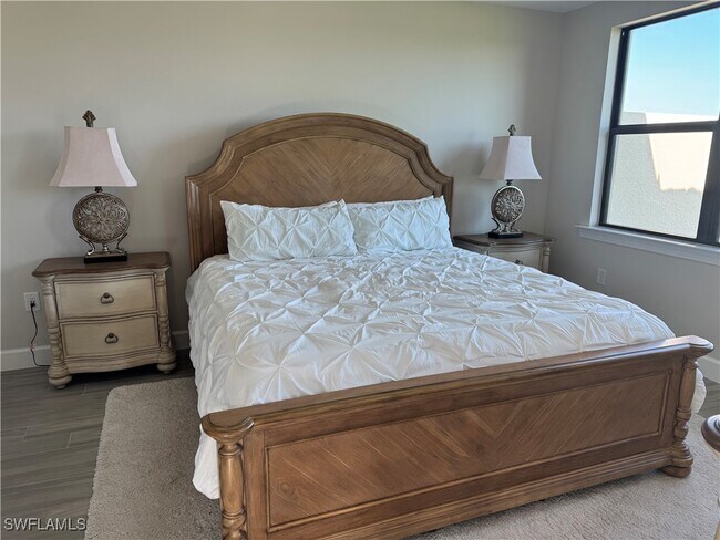 Photo - 11909 Sacra Pl