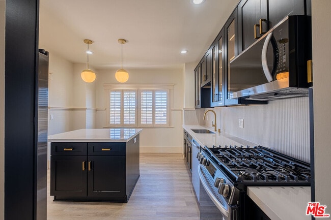 Photo - 216 N Catalina Ave Unit 216C