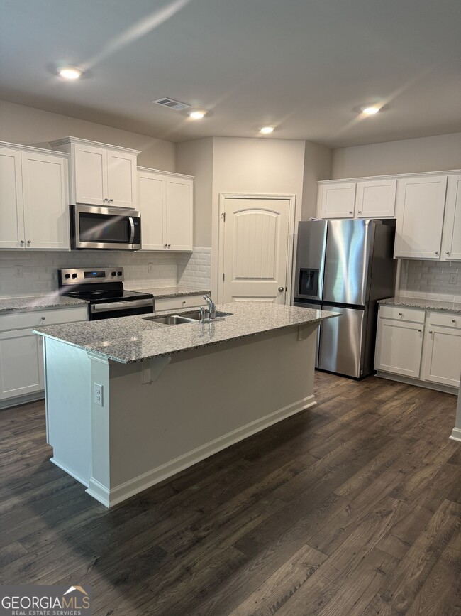 Photo - 471 Stoneybrook Dr