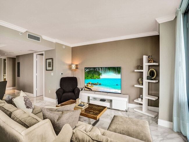 Photo - 2602 E Hallandale Beach Blvd Unidad SI FL18-ID1379444P