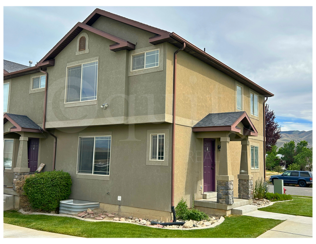 Building Photo - 8045 N Plum Creek Dr